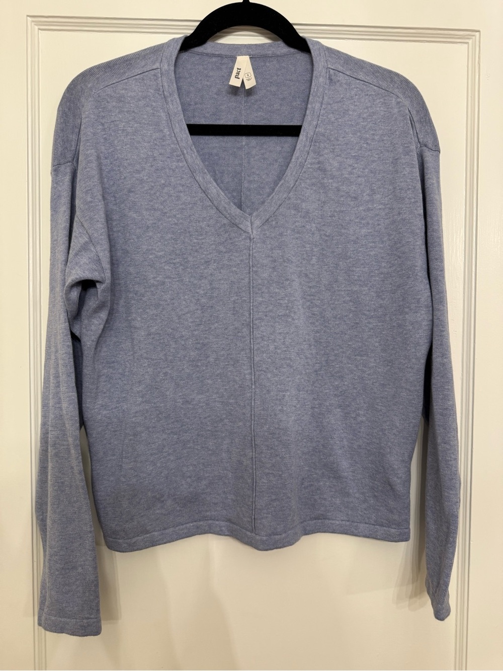 Pact Organic Cotton V-Neck Fine Knit Relaxed Sweater - Light Blue Small